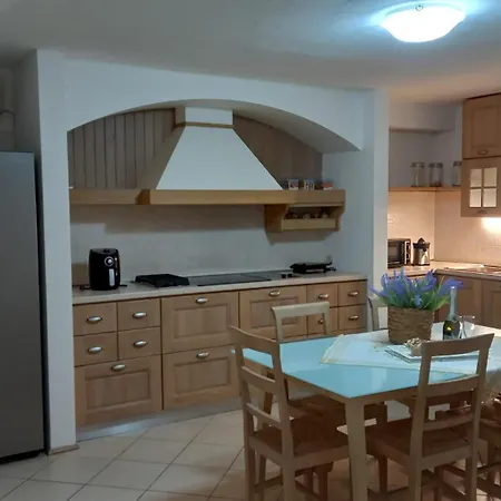 Lilly House Bed & Bike Holiday home Cortona